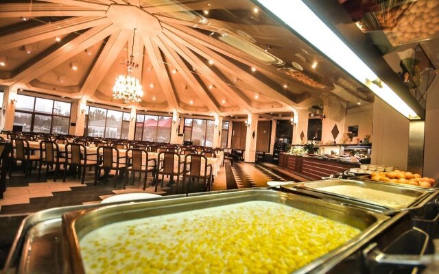 SIGNATURE GARDEN AVANOS Hotel & SPA