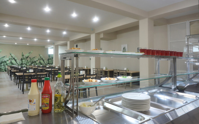 Золотой лев (Песчаное)