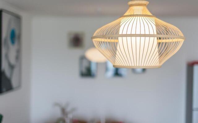 Xi’an NewTown·North Passenger Station· Locals Apartment 00125860