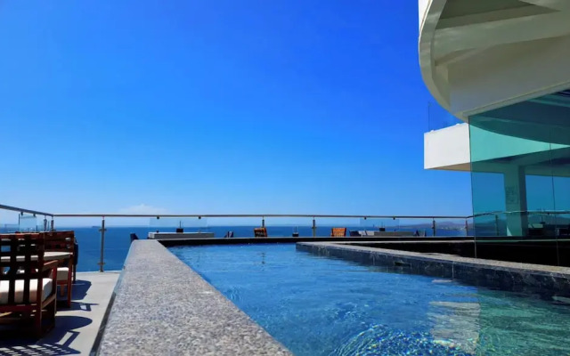 Hotel HBlue Malecón