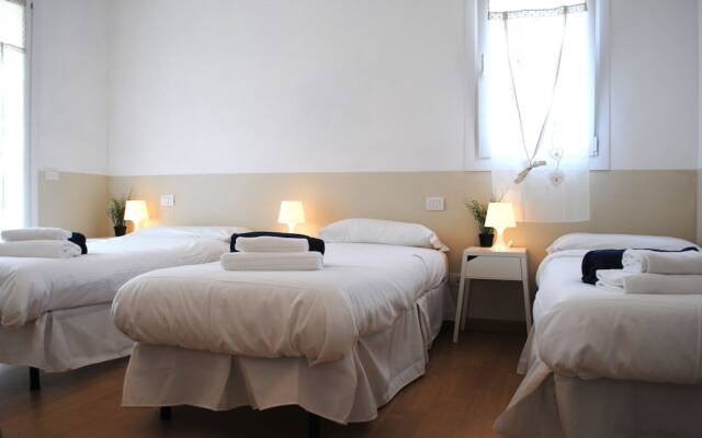 Bnbook - Metropolitan Expo Flat