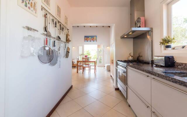 ♡ Perfect Family Stay ♡ Spacious Garden & Private Pool