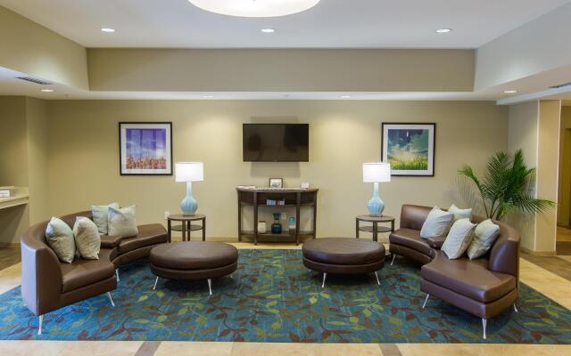 Candlewood Suites : Overland Park - W 135th St by IHG