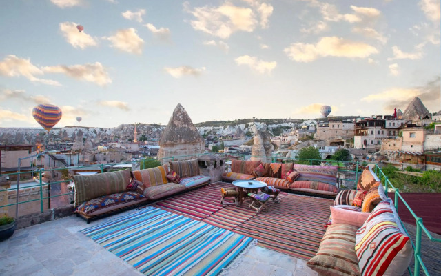Terra Cave Hotel