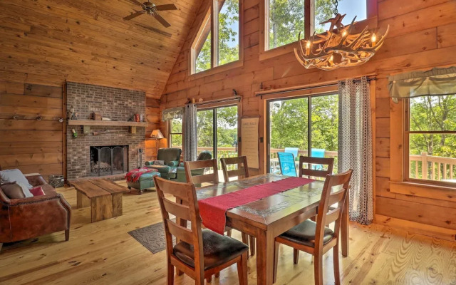 Deck + Game Room: Lakefront Landrum Cabin!