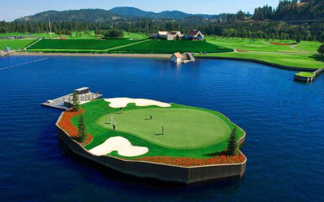 The Coeur d'Alene Resort