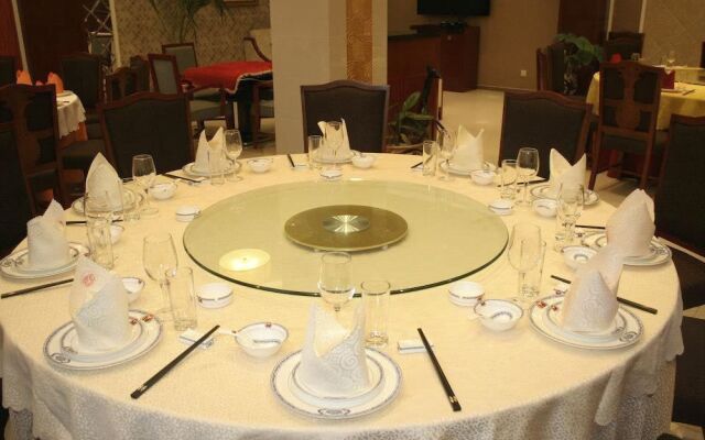 soluxe club nairobi
