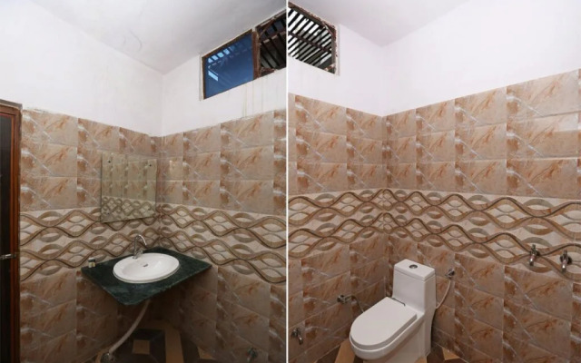 OYO 19948 Hotel Goverdhan