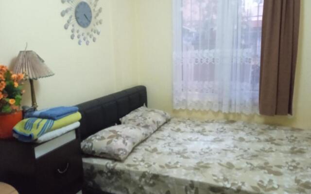 MOURAT Holiday Apartment Flat Furnished House Cheap Sleeping Rooms