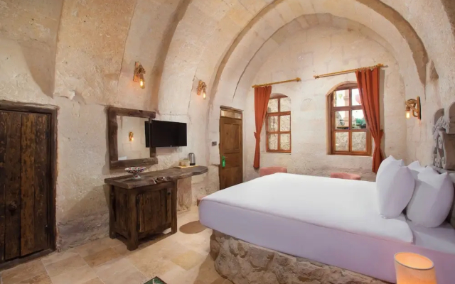 Elysium Cave Hotel & Spa
