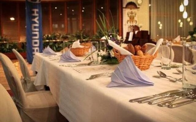 Yura Hotel Celadna