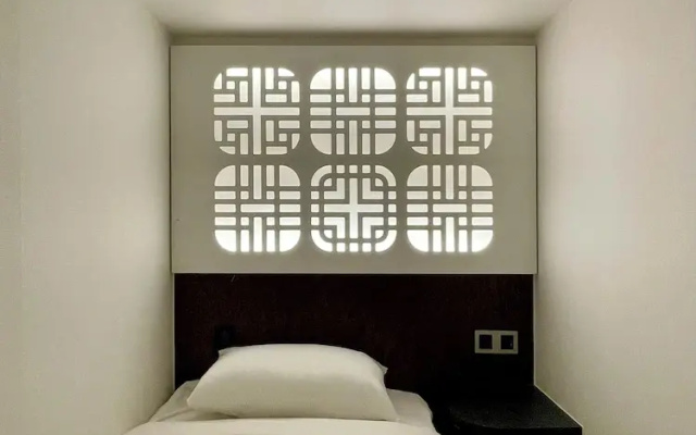 Hotel Myeongdong Station