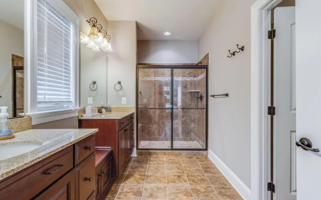 Gloucester Drive 41300