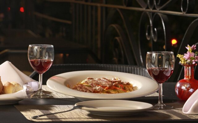 Holiday Inn Hotel & Suites Guadalajara-Centro Historico by IHG