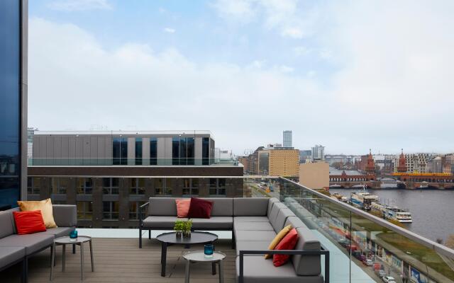 Hotel Indigo Berlin - East Side Gallery by IHG