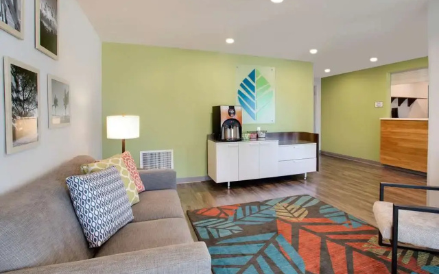 Extended Stay America Select Suites Melbourne West Melbourne
