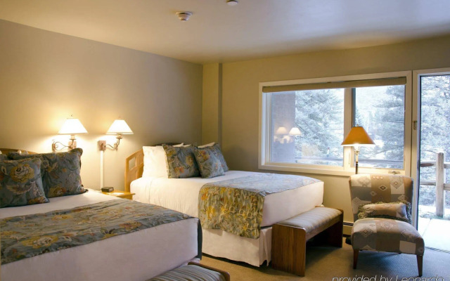 Manor Vail Lodge