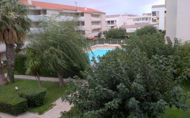 Appartement 4 personnes 5mn plage Piscine wifi parking