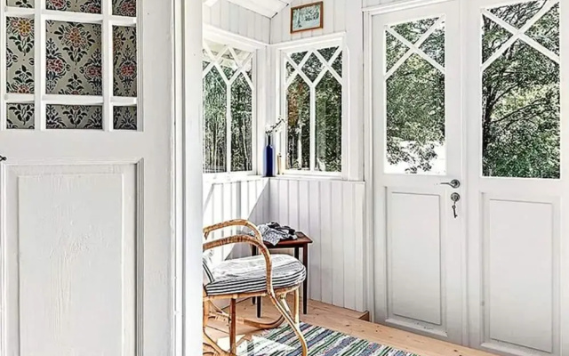 10 Person Holiday Home in Skillingaryd