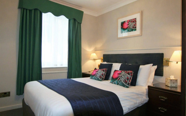 Quayside Hotel