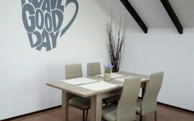 Armonia Apartment