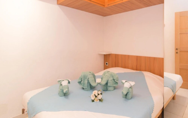 Spacious Apartment With sea View