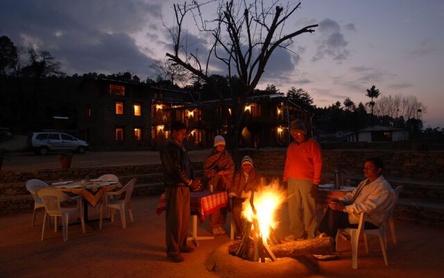 Chevron Eco Lodge