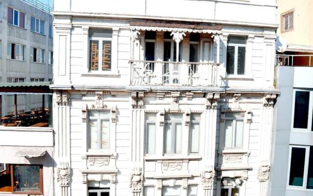 Galatasaray Terrace Apartment