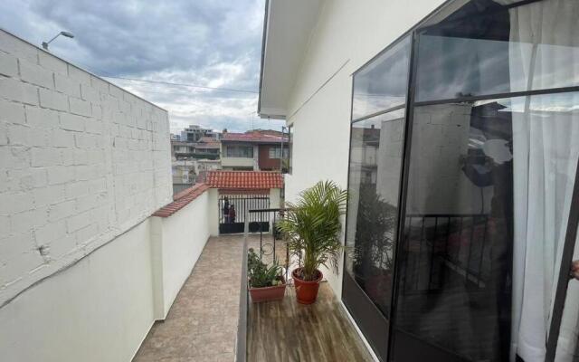 Casa 2 Pisos 100% Funcional En Cuenca Garantizado