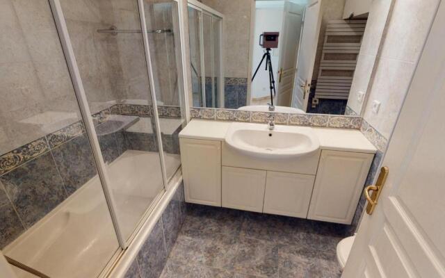 Appartement Menton, 2 pièces, 4 personnes - FR-1-196-152