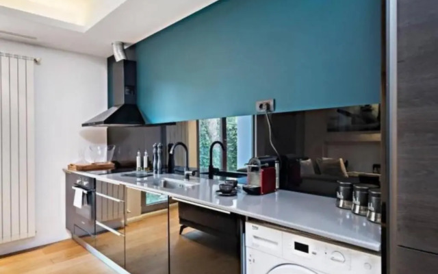 Vernescu Luxury Residence