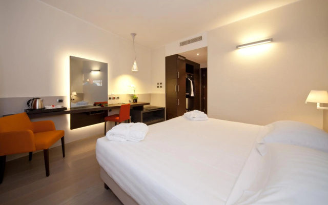 Rmh Modena Des Arts