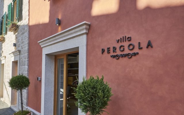 Villa Pergola
