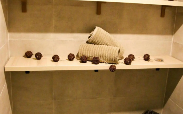 Cherie Hotel Boutique & Restaurant