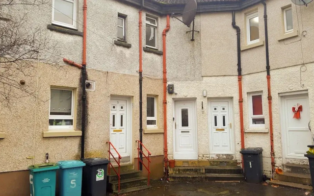 Dragon - Queen Vic House 2 Bedroom Home