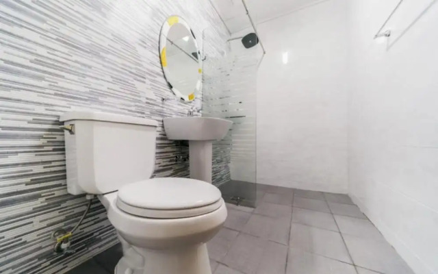 Jeju Gamsugul Pension