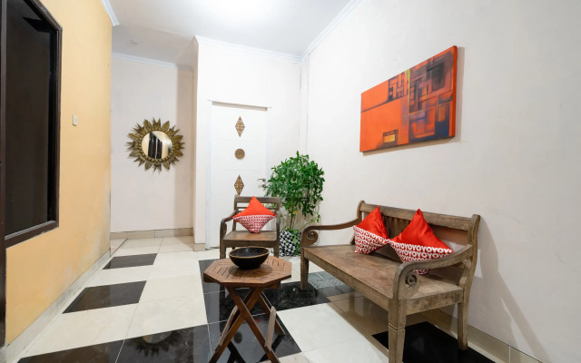 Super OYO 2285 Art Guest House Syariah