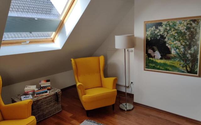 Tinyloft (Adults Only)