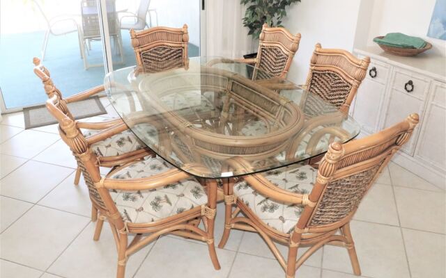 Jamaica Royale 403 - 2 Br Condo