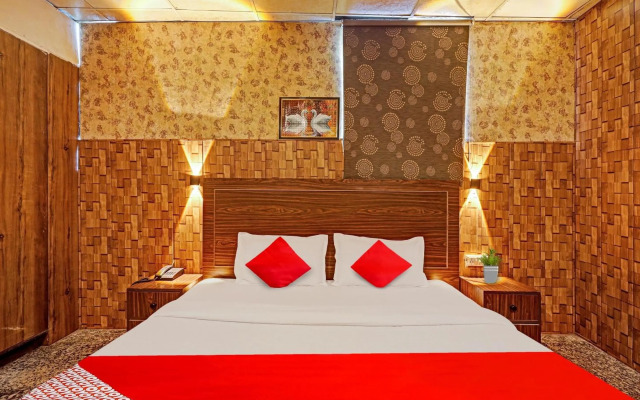 OYO Flagship 80572 Dream Comes True Hotel Banquet