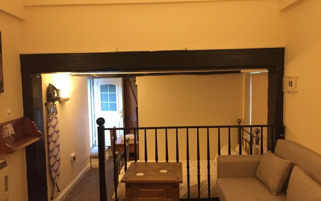 Findon Rest