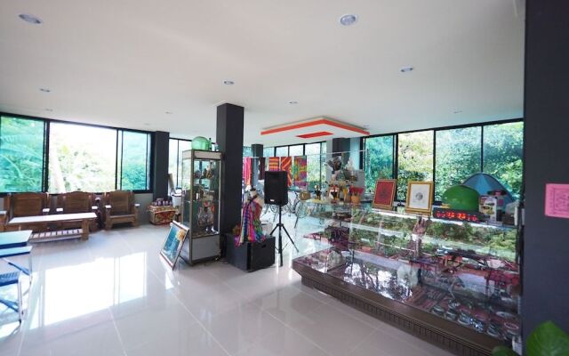 Wang Tey Homestay Khiri Wong