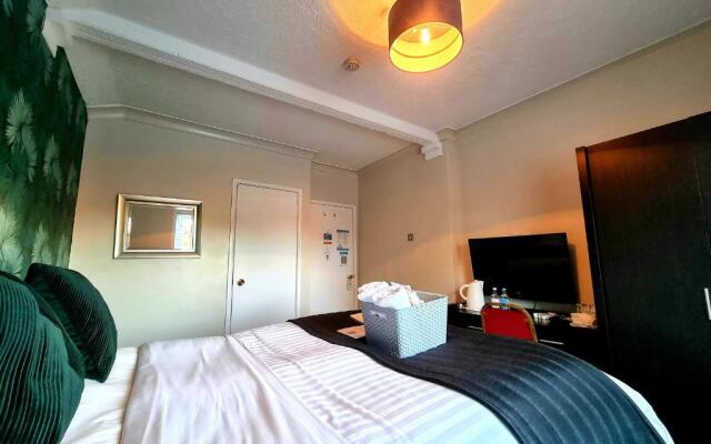 The Ashleigh - Dog Friendly
