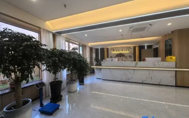 Xinhai Holiday Hotel