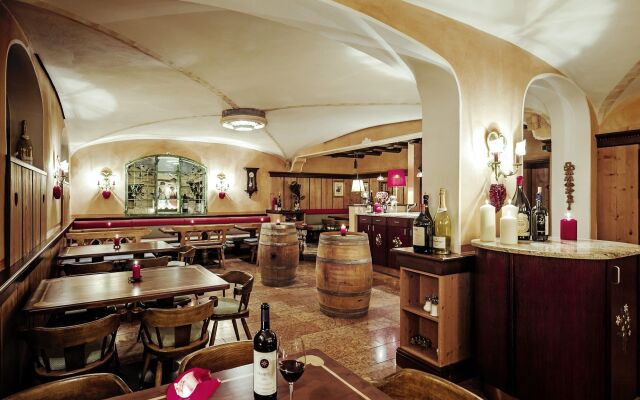 Hotel Schrofenstein