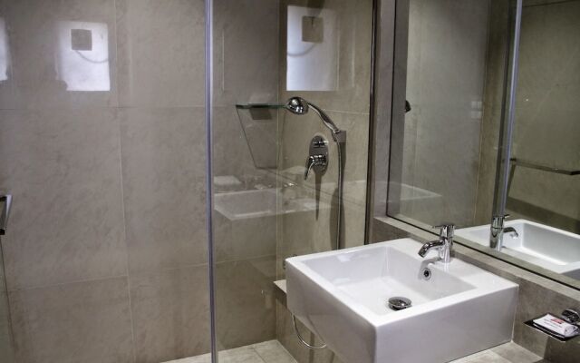 Fabhotel Ashoka Apartments Marol