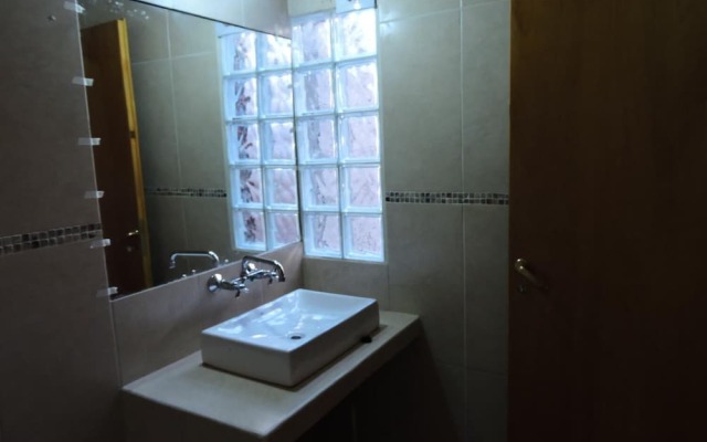 Hostal Casa De Piedra