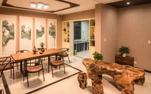 Zhiqiu Guesthouse – Hotel Rooms – Huzhou