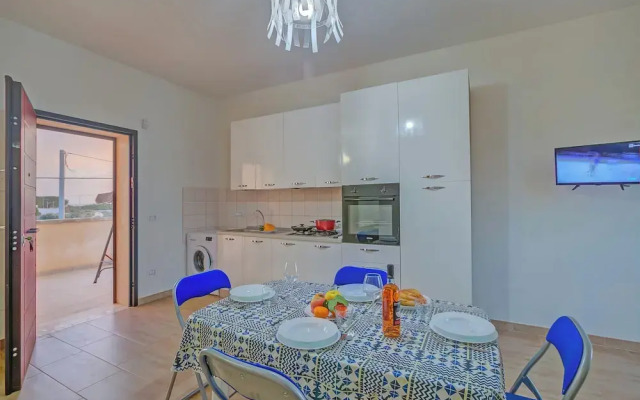 Le Bianche Apt 4 - Terrace near the Sea