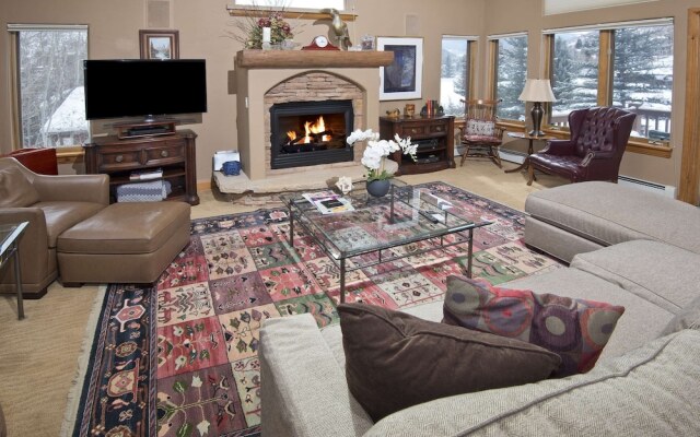 2239a Chamonix 3 Bedroom Home by Redawning